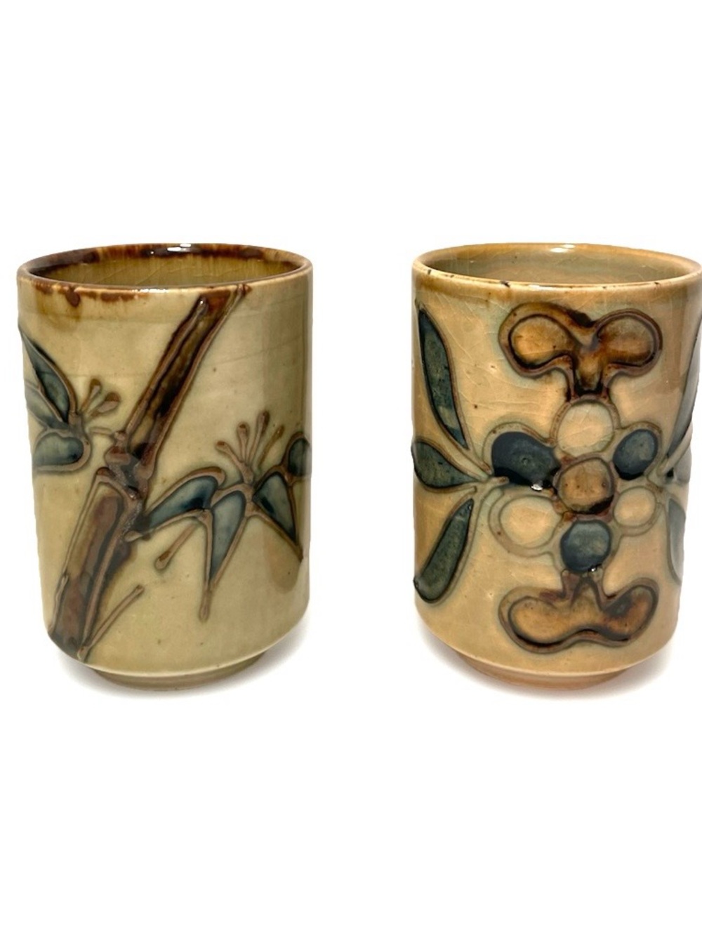 Handcrafted Ceramic Tumbler Pair in Beige with Green Motif - Japanese sake cups
